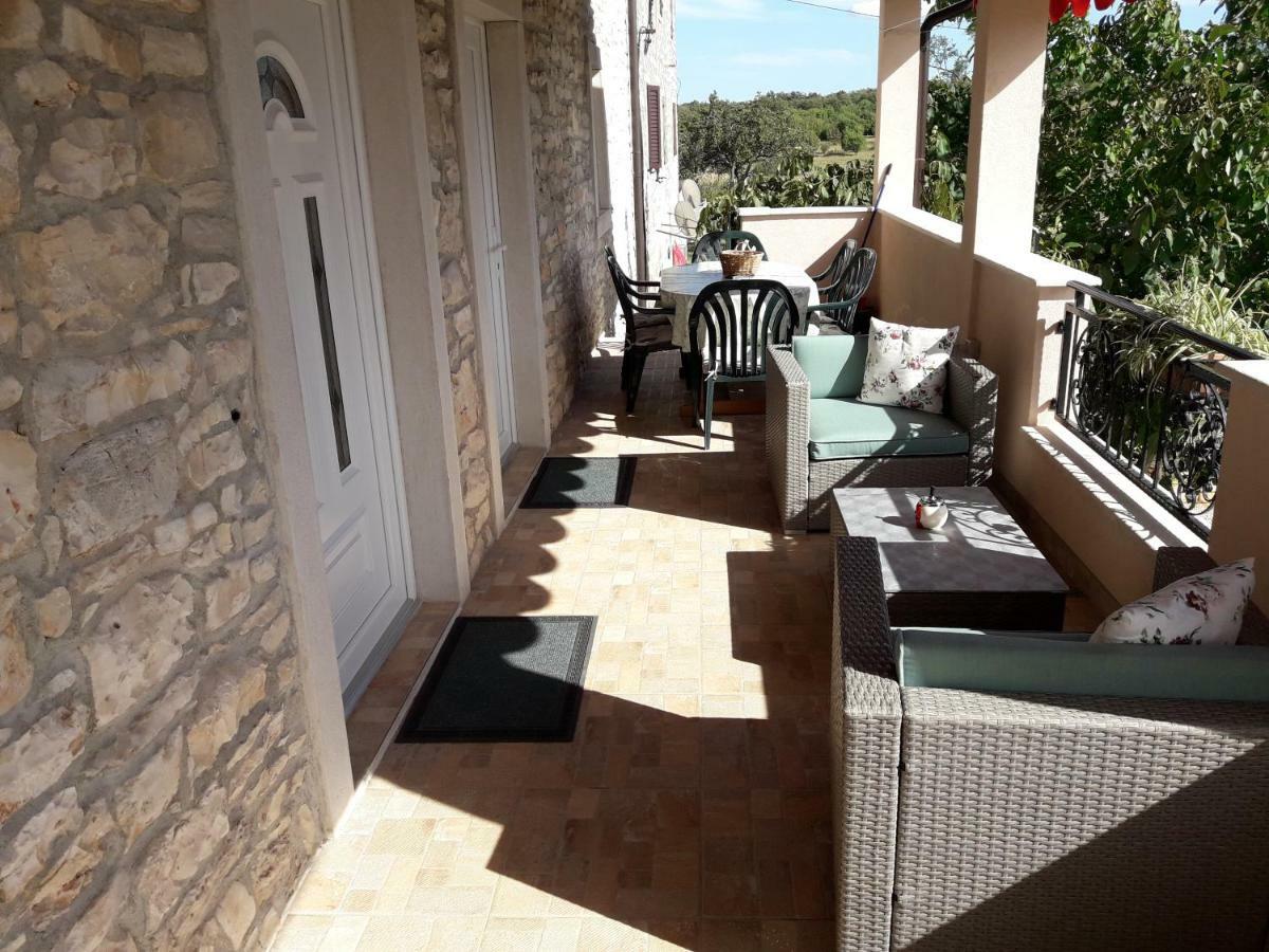 Villa Kortina Bašanija Eksteriør bilde